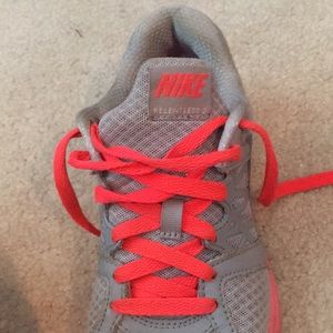 Nike relentless 2 shoe